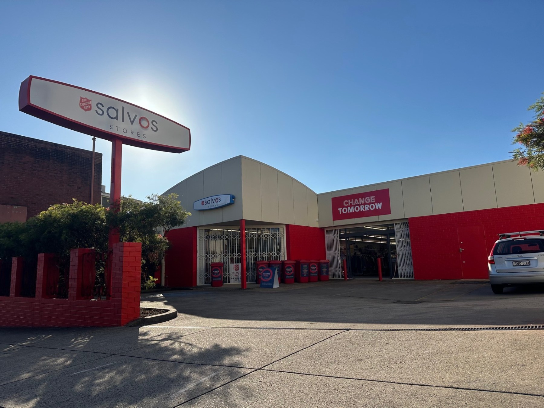 Crowd turns out for Salvos Store reopening in Bega Power FM Bega Bay